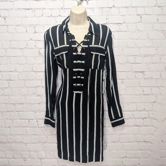 1. State Long Sleeve Lace Up Shift Dress - Picture 3 of 8